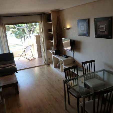 Apartamento Playamero Deluxe Playa Capellans Frente Al Mar 살루 외부 사진
