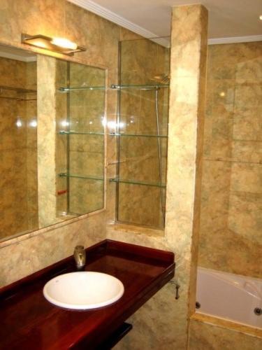 Apartamento Playamero Deluxe Playa Capellans Frente Al Mar 살루 외부 사진